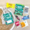 Sac cadeau porte-bonheur avec des collations
