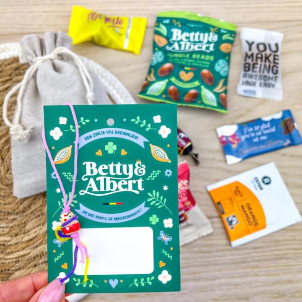 Sac cadeau porte-bonheur avec des collations