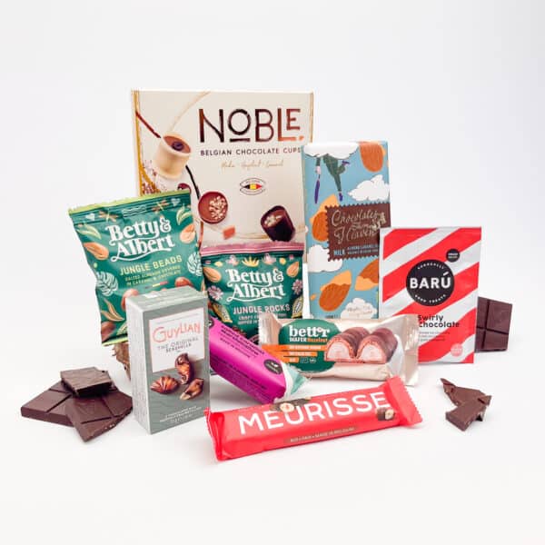 Giftbox gevuld met chocoalde producten Medium, doos met opdruk naar wens en kaartje