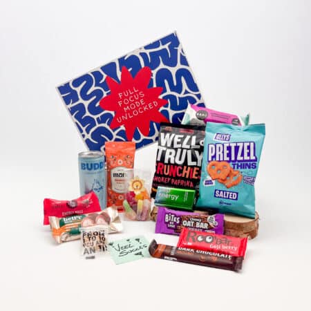 Large geschenkbox gevuld met energy en focus snacks & drinks