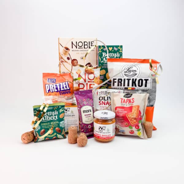 Nieuwjaarsgeschenkbox large met apero en feestelijke sweets